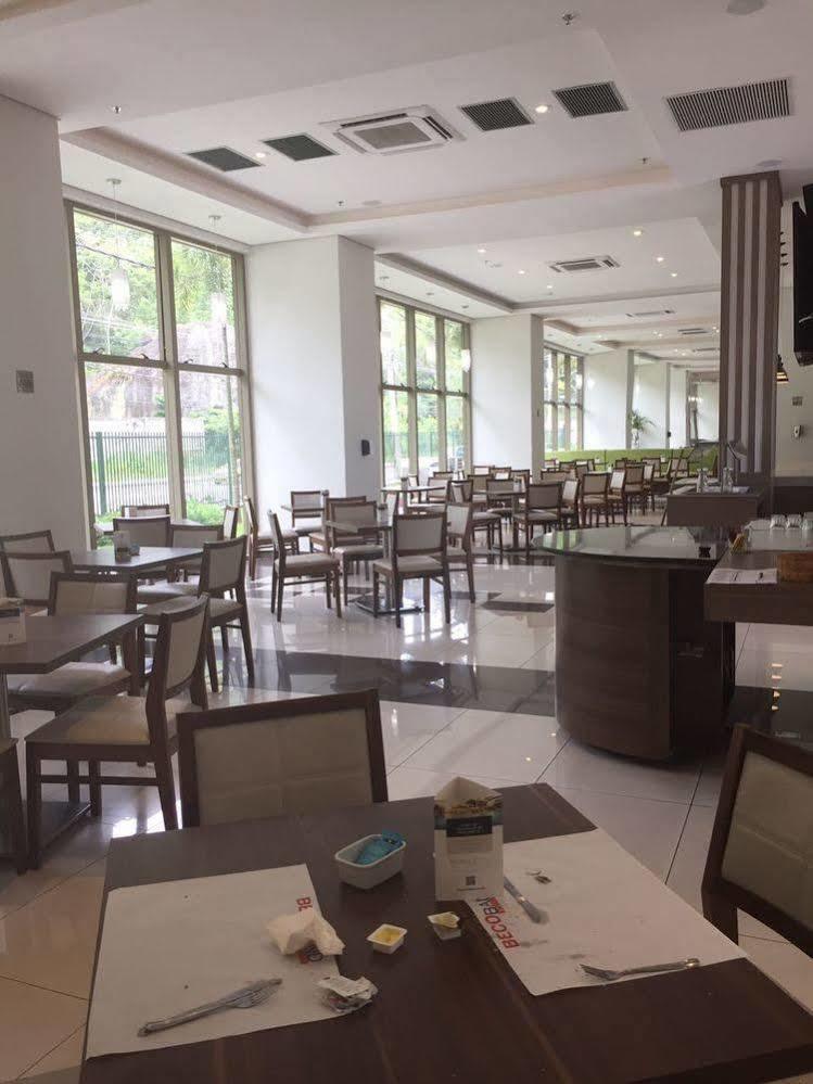 Hotel Via Premiere Completo Double Rio de Janeiro